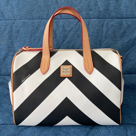 Dooney & Bourke Handbags - EUC Dooney & Bourke Olivia Satchel in black/white Chevron